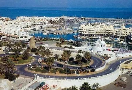 Marina Apartment *